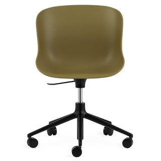Normann Copenhagen Hyg polypropylene swivel chair with 5 wheels, black aluminium legs and gas lift - Buy now on ShopDecor - Discover the best products by NORMANN COPENHAGEN design